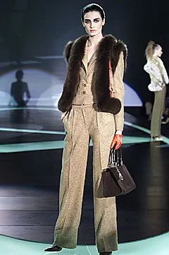 Look 30